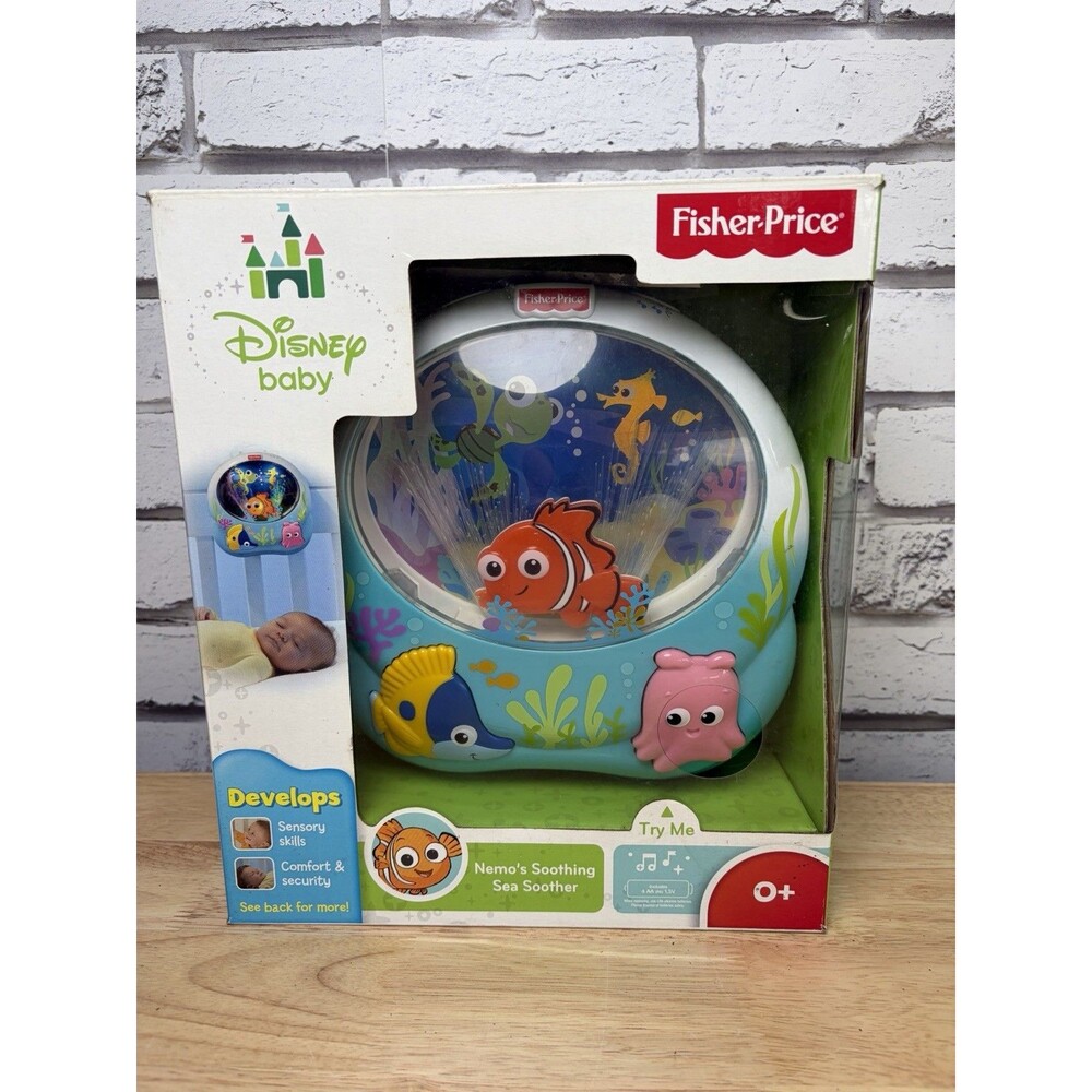 Fisher Price Nemo Ocean Baby Soother Lights and Sounds NIB Crib Aquarium RARE